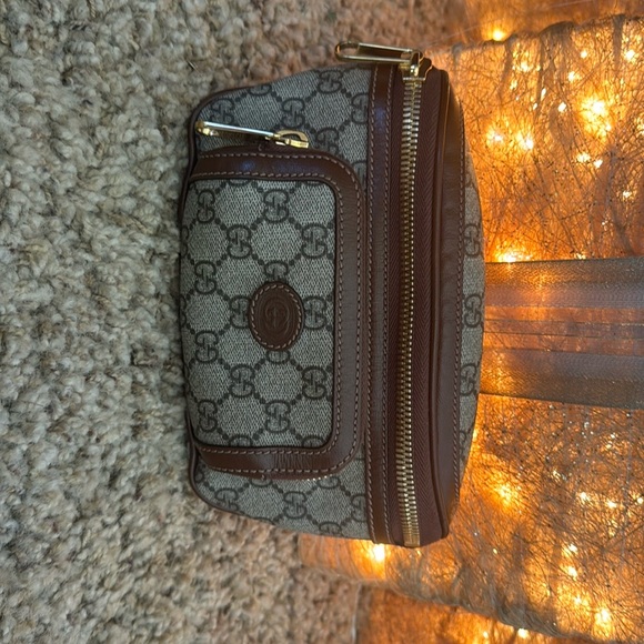 Gucci large belt bag. Retails for $1,390 selling for $899.00 - Picture 3 of 6